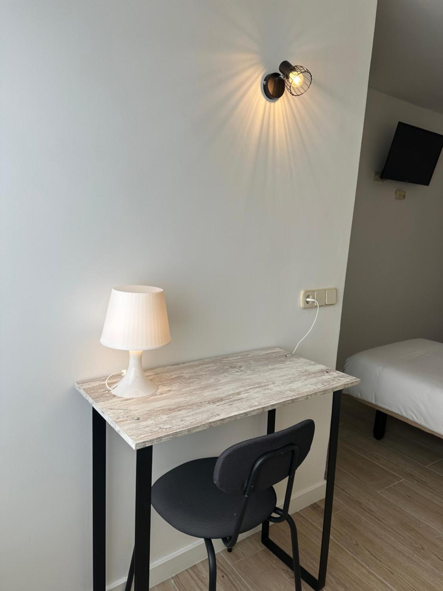 Hostal Fronton الكوبنذاس المظهر الخارجي الصورة
