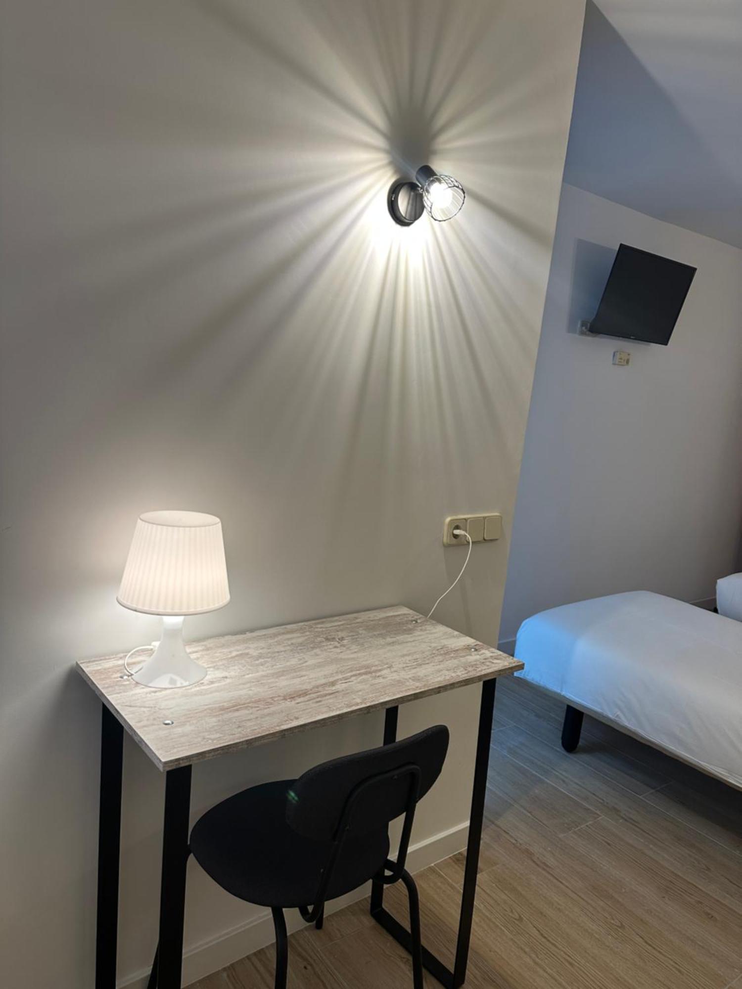 Hostal Fronton الكوبنذاس المظهر الخارجي الصورة
