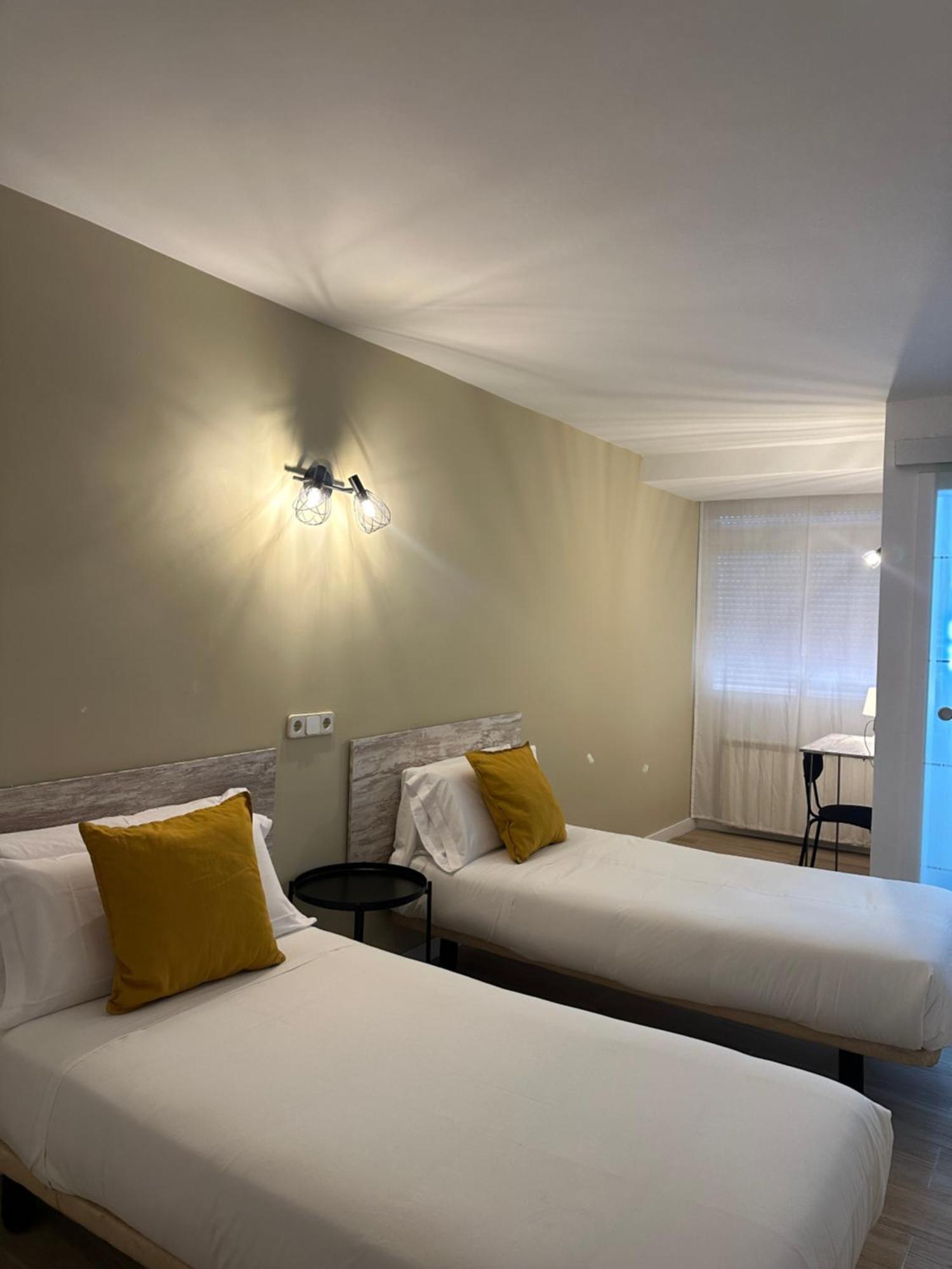 Hostal Fronton الكوبنذاس المظهر الخارجي الصورة
