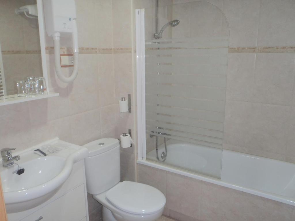 Hostal Fronton الكوبنذاس الغرفة الصورة
